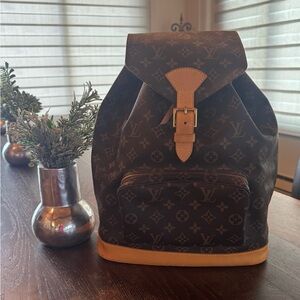 Louis Vuitton Montsouris GM Monogram Canvas backpack